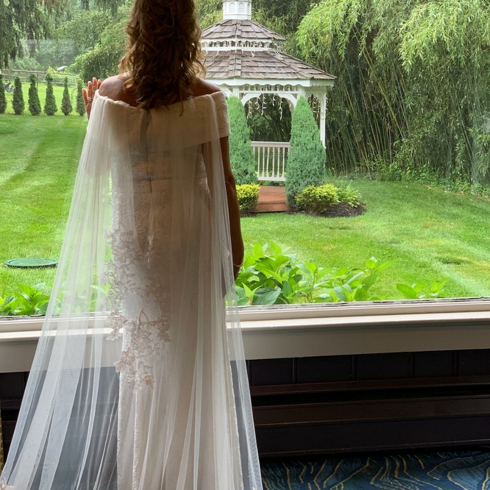 Wedding cape